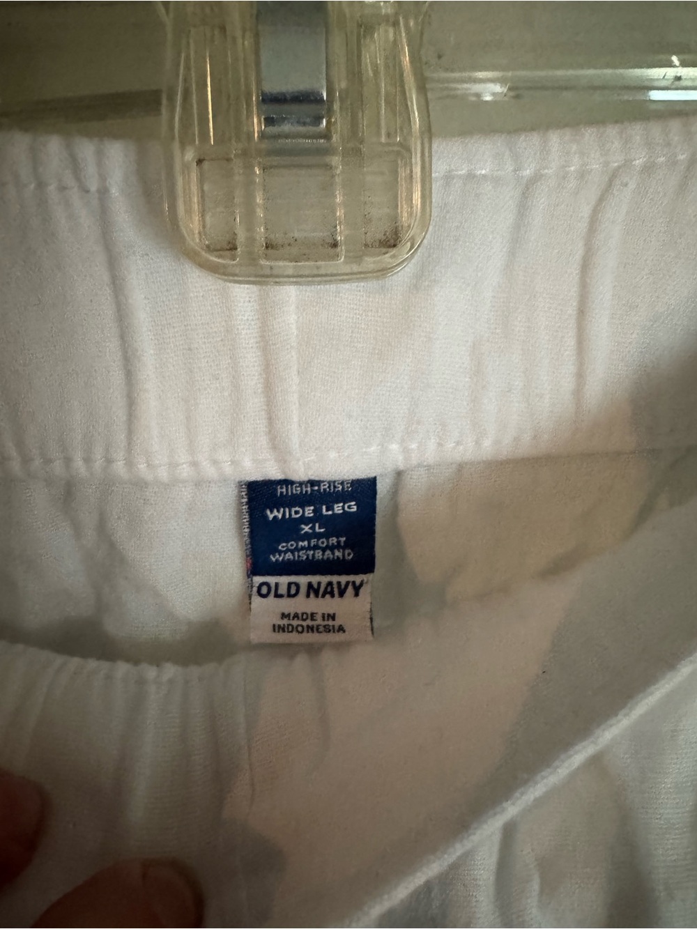 Old Navy White Elastic-Waist Linen pants - Picture 2 of 2